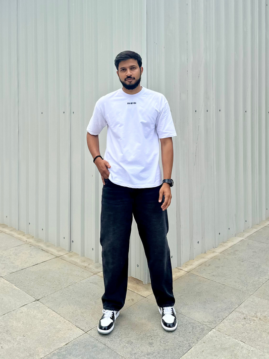 MEN'S WHITE OVERSIZED T-SHIRT | ZEBRA STARE EDITION