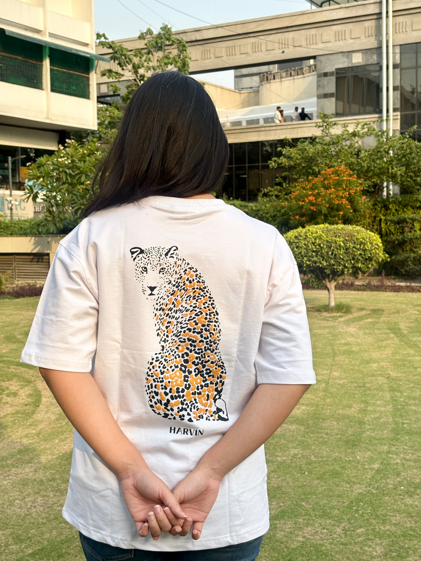 WOMEN'S OVERSIZED T-SHIRT | PREDATOR EDITION