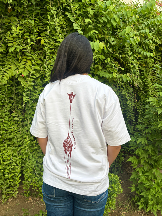 WOMEN'S OVERSIZED T-SHIRT | GIRAFFE SPINE EDITION