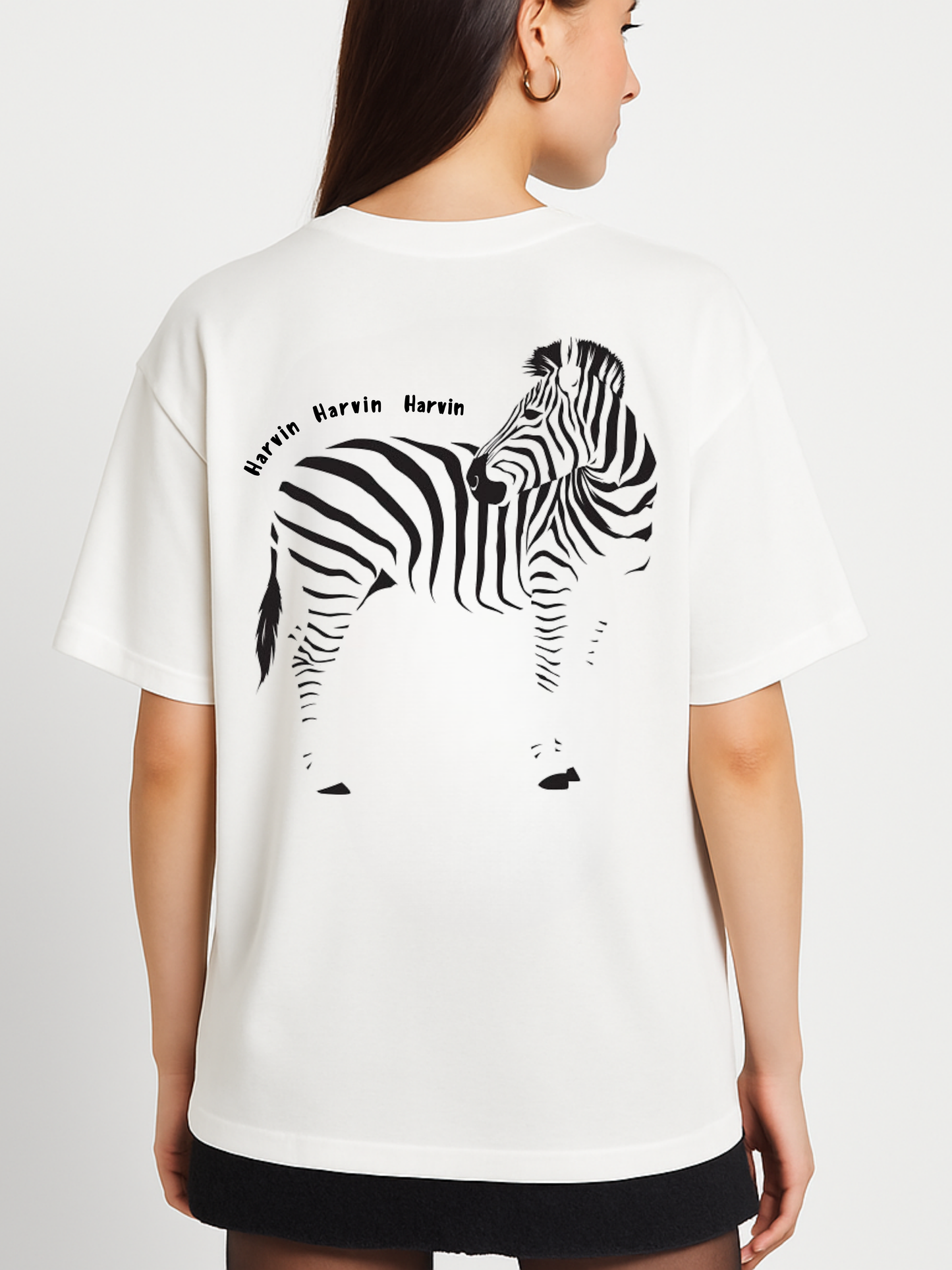 WOMEN'S WHITE OVERSIZED T-SHIRT | ZEBRA STARE EDITION